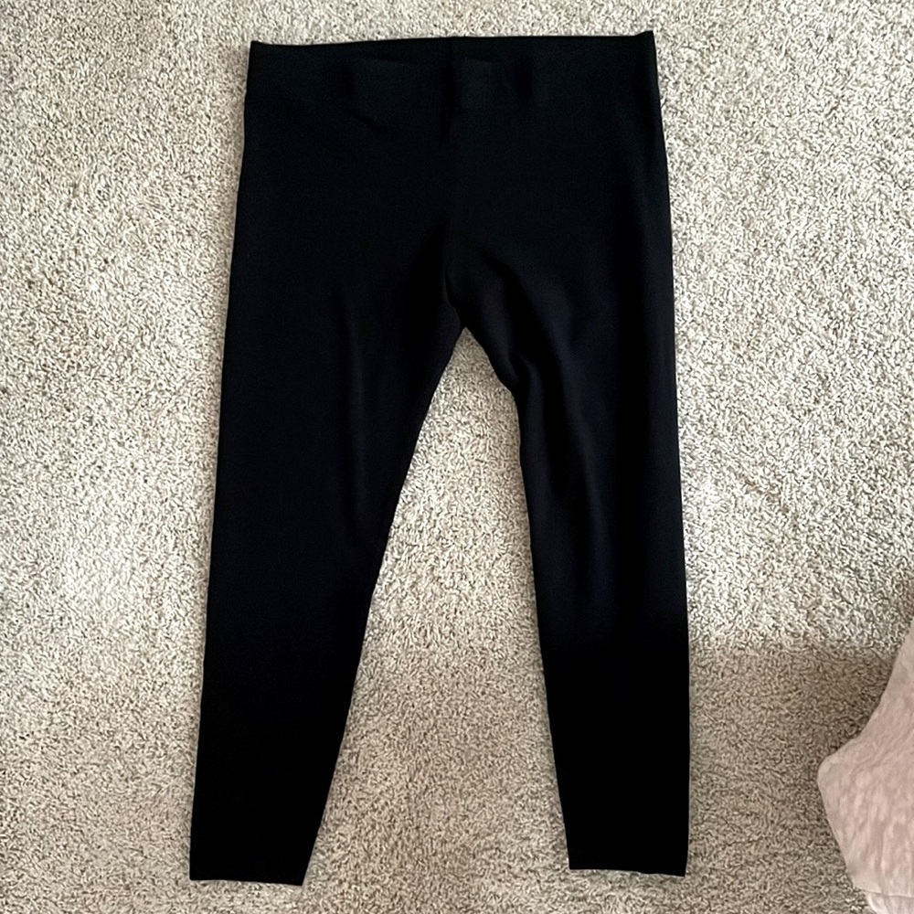 Lou & Grey leggings